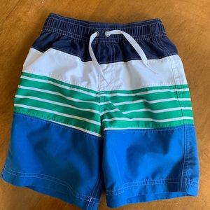 HannaAndersson swim shorts, size 100 / 4 US